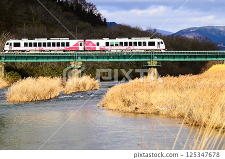JR Kamaishi Line Sarugaishi River Bridge 125347678
