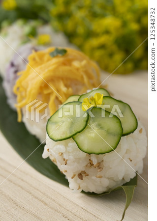 Spring vegetable temari sushi Spring vegetable temari sushi 125348732