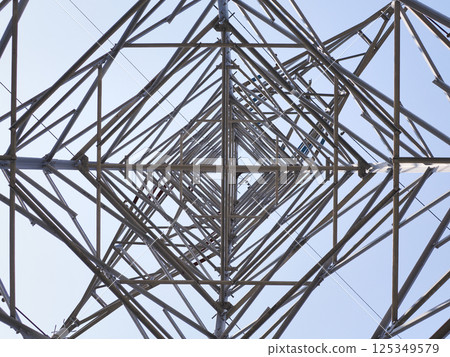 A power transmission tower seen from directly below 125349579