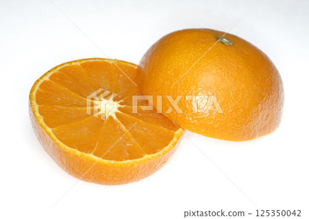Spring's Princess Mandarin Orange: Mie Prefecture's "Sakura" Cala Mandarin 125350042