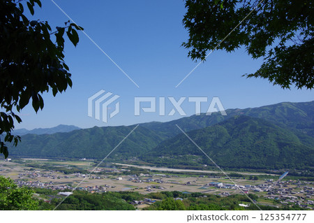 View of the Mino Town area from the Health and Communication Forest Observatory in Miyoshi City, Tokushima Prefecture 125354777