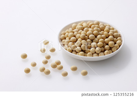 Soybeans on a plate 125355216