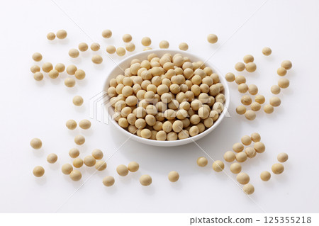 Soybeans on a plate Soybeans on a plate 125355218