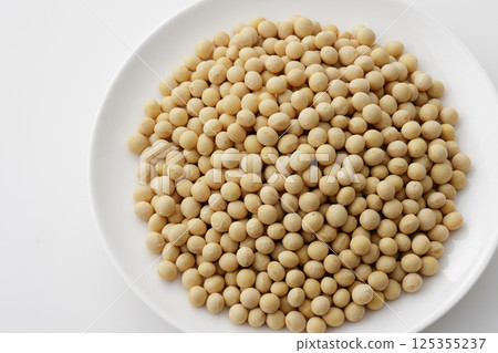 Soybeans on a white plate 125355237