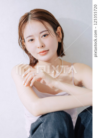 年輕女性的美麗形象 125355720