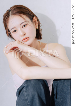 年輕女性的美麗形象 125355723