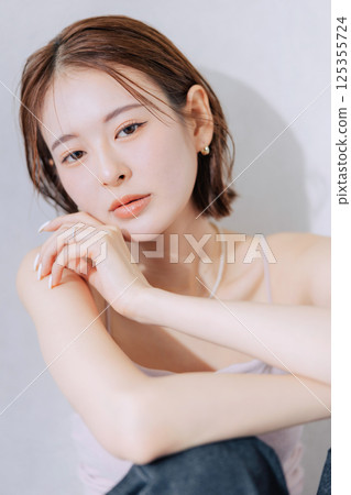 年輕女性的美麗形象 125355724