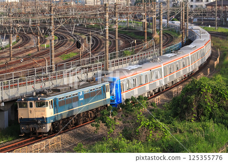 東京地鐵 10000 系列 A 級列車在東海道線運行 125355776
