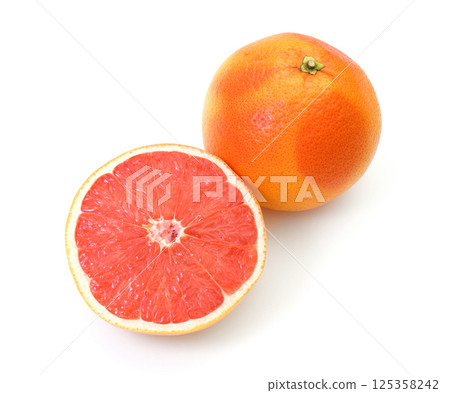 half and whole grapefruits half and whole grapefruits 125358242