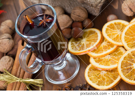 Mulled wine served in glasses Mulled wine served in glasses 125358319