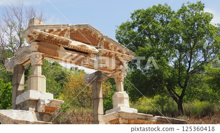 Ephesus ruins Trajan's Fountain Ephesus ruins Trajan's Fountain 125360418