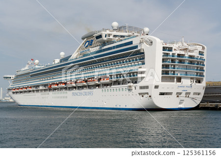 Luxury cruise ship Diamond Princess moored at Yokohama Osanbashi Pier Luxury cruise ship Diamond Princess moored at Yokohama Osanbashi Pier 125361156