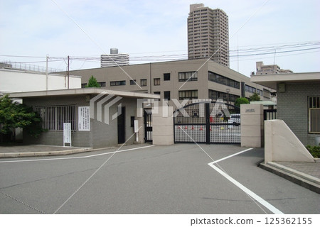 Osaka Detention House before reconstruction work began. Photo taken in May 2010. 125362155