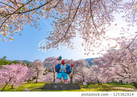 日本最佳天狗和櫻花:戶倉貓公園(長野縣千曲市) 日本最佳天狗和櫻花:戶倉貓公園(長野縣千曲市) 125362814