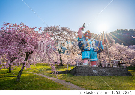 Japan's best Tengu and cherry blossoms: Tokura Kitty Park (Chikuma City, Nagano Prefecture) Japan's best Tengu and cherry blossoms: Tokura Kitty Park (Chikuma City, Nagano Prefecture) 125362854