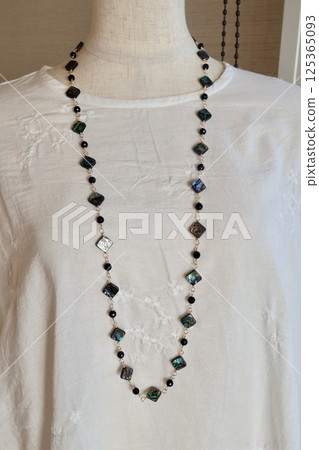 鮑魚殼和縟瑪瑙長項鍊 125365093