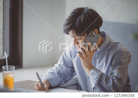 學生們學習 125366388