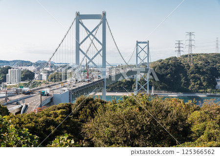 [Kitakyushu Mojiko Port: Kanmon Strait and Kanmon Bridge from Mekari No. 2 Observation Deck] 125366562