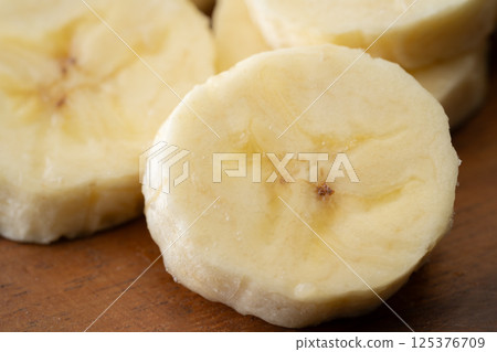 香蕉片的特寫 125376709