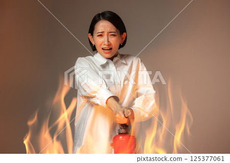 女人滅火器 女人滅火器 125377061