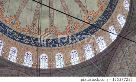 Istanbul Blue Mosque 125377285