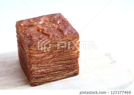 Tissue bread (Korea) 125377469