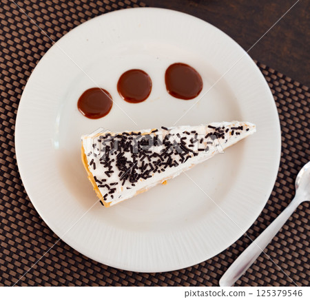 Piece of banoffee pie english dessert 125379546