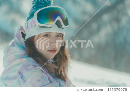 女生 女孩 女性 125379976