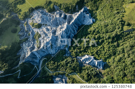 Moshi park Scenic Area in sichuan, China 125380748