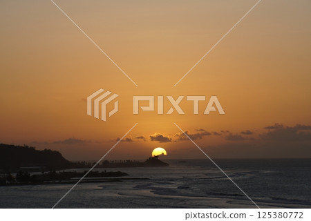 關島杜夢灣美麗的夜景 關島杜夢灣美麗的夜景 125380772