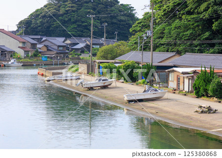 Streets and boats around Tsuiyama, Toyooka City (Seto Canal) Streets and boats around Tsuiyama, Toyooka City (Seto Canal) 125380868