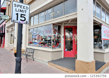 Williams Downtown shop window 125381756