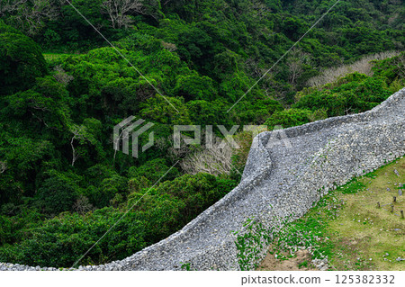 世界遺產今歸仁城遺址石牆 125382332