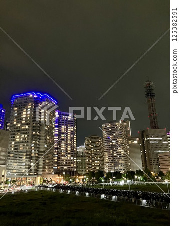 港區未來的夜景 125382591