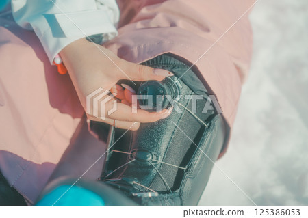 滑雪板 女生 女孩 125386053