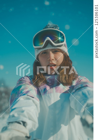 女生 女孩 女性 125386101