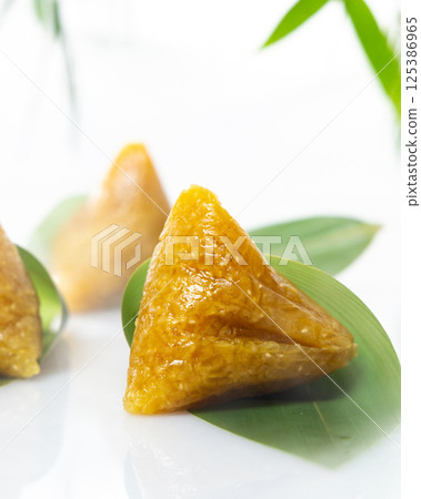 鹼粽,中國, 端午節, 竹葉, 糯米 鹼粽,中國, 端午節, 竹葉, 糯米 125386965