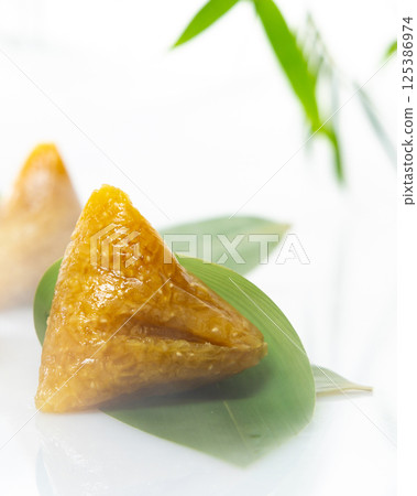 鹼粽,中國, 端午節, 竹葉, 糯米 鹼粽,中國, 端午節, 竹葉, 糯米 125386974