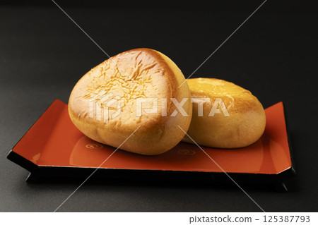 栗子蛋糕 125387793