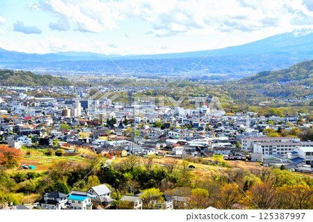 小諸市政廳及小諸站週邊景觀（長野縣小諸市）[2025.4] 125387997