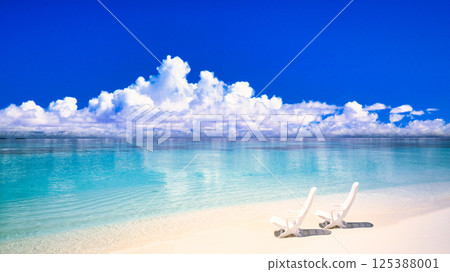 Beautiful coral reef sea in the Indian Ocean Beautiful coral reef sea in the Indian Ocean 125388001