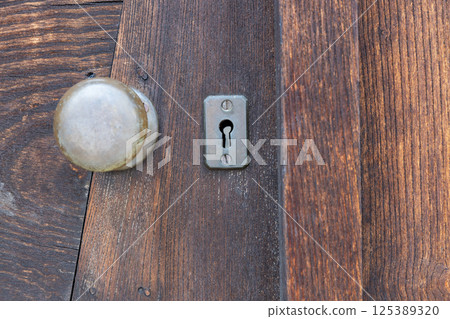 復古鑰匙孔 125389320