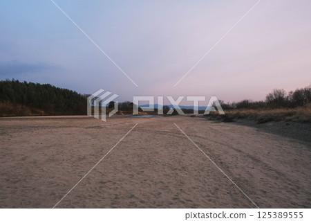 [流橋] 美麗的夕陽與歷史悠久的橋樑 125389555