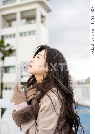 Beauty Female Portrait 125390872