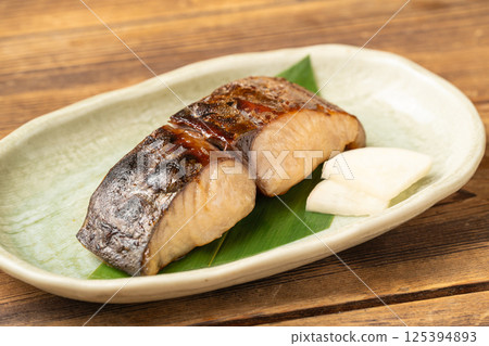 美味的烤鯖魚 美味的烤鯖魚 125394893