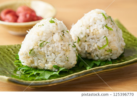 Mochi barley, green shiso and whitebait rice balls Mochi barley, green shiso and whitebait rice balls 125396770