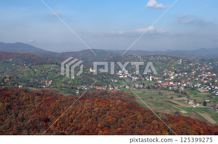Village Vugrovec in the picturesque hilly region of north western Croatia 125399275