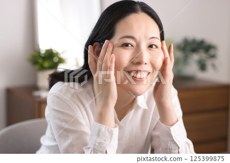 中年女性抗衰老 中年女性抗衰老 125399875