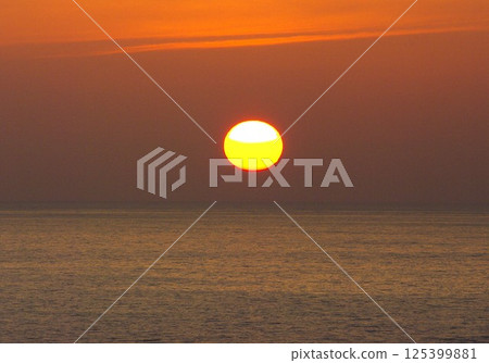 北海道襟裳岬的夕陽，既淒美又莊嚴。 125399881