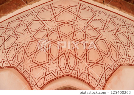 Architecture detail inside the Humayun's Tomb, built by Hamida Banu Begun in 1565-72, Delhi, India 125400263